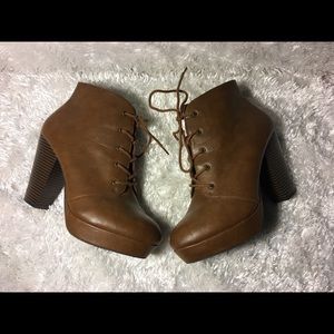 Tan/brown ankle booties